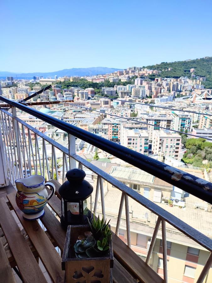 Ferienwohnung Donny Dude Panorama Genua Exterior foto