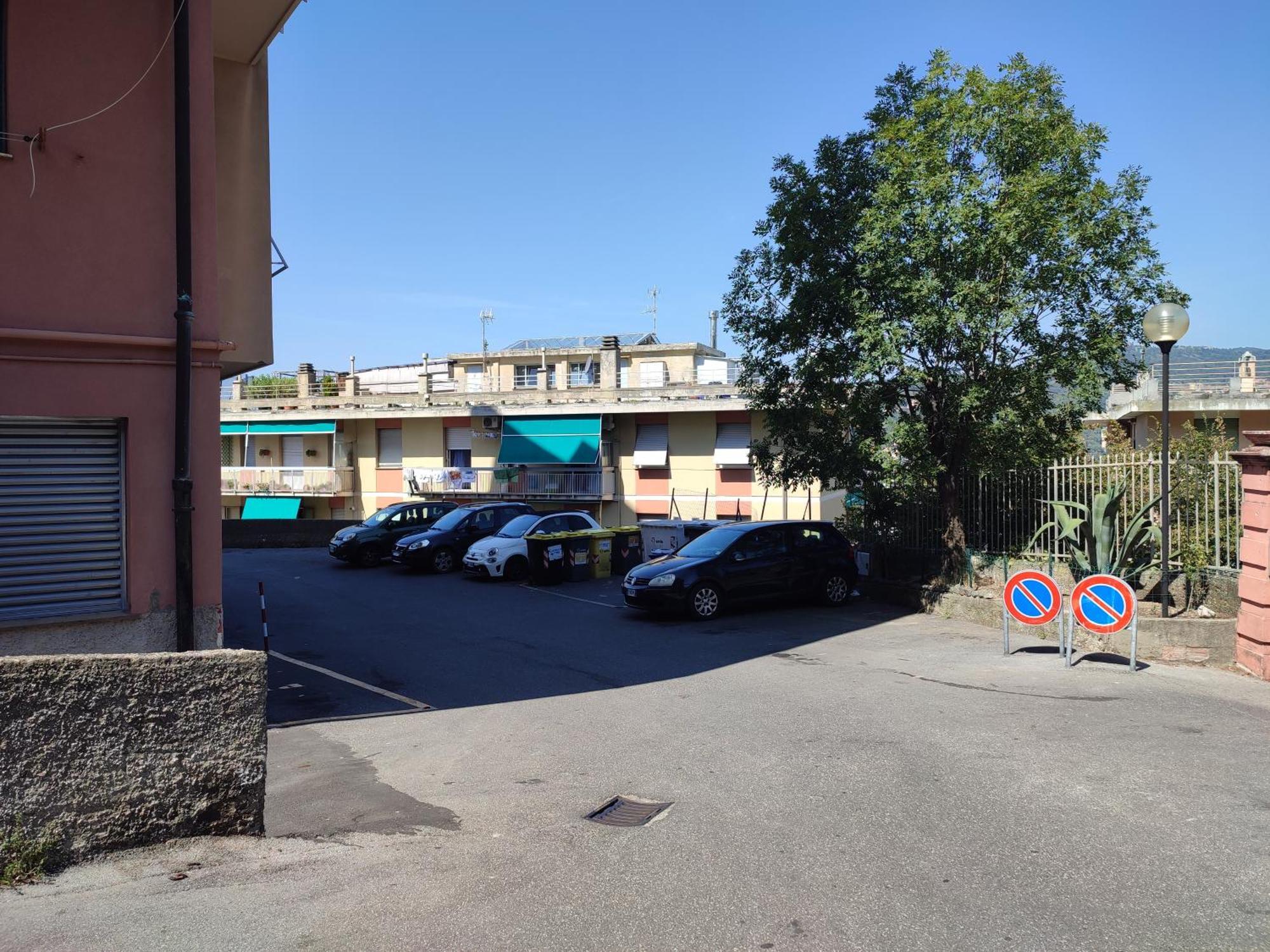 Ferienwohnung Donny Dude Panorama Genua Exterior foto